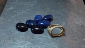 Selecting the Perfect Gemstone for Your Custom Vintage Ring