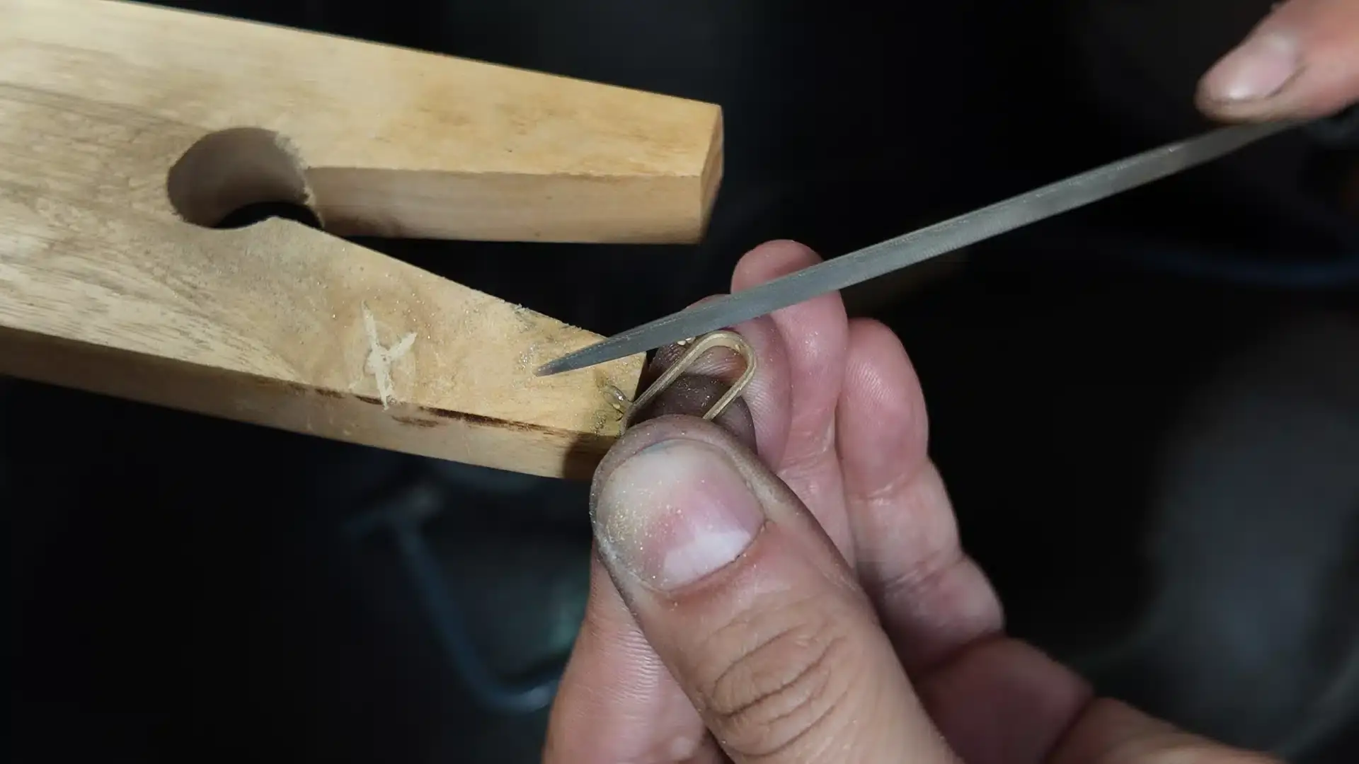 How Custom Gold Jewellery Manufacturing Works Step by Step