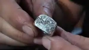 Oxidized Silver Jewellery: A Strong Finish for Men’s Collections